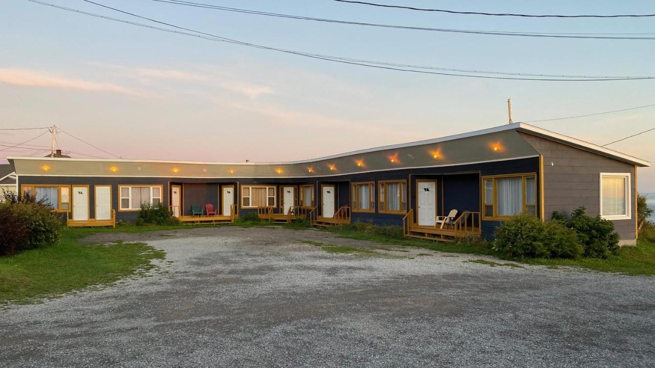 Restaurant-Motel L'Etoile Du Nord Pointe a la Fregate Екстериор снимка