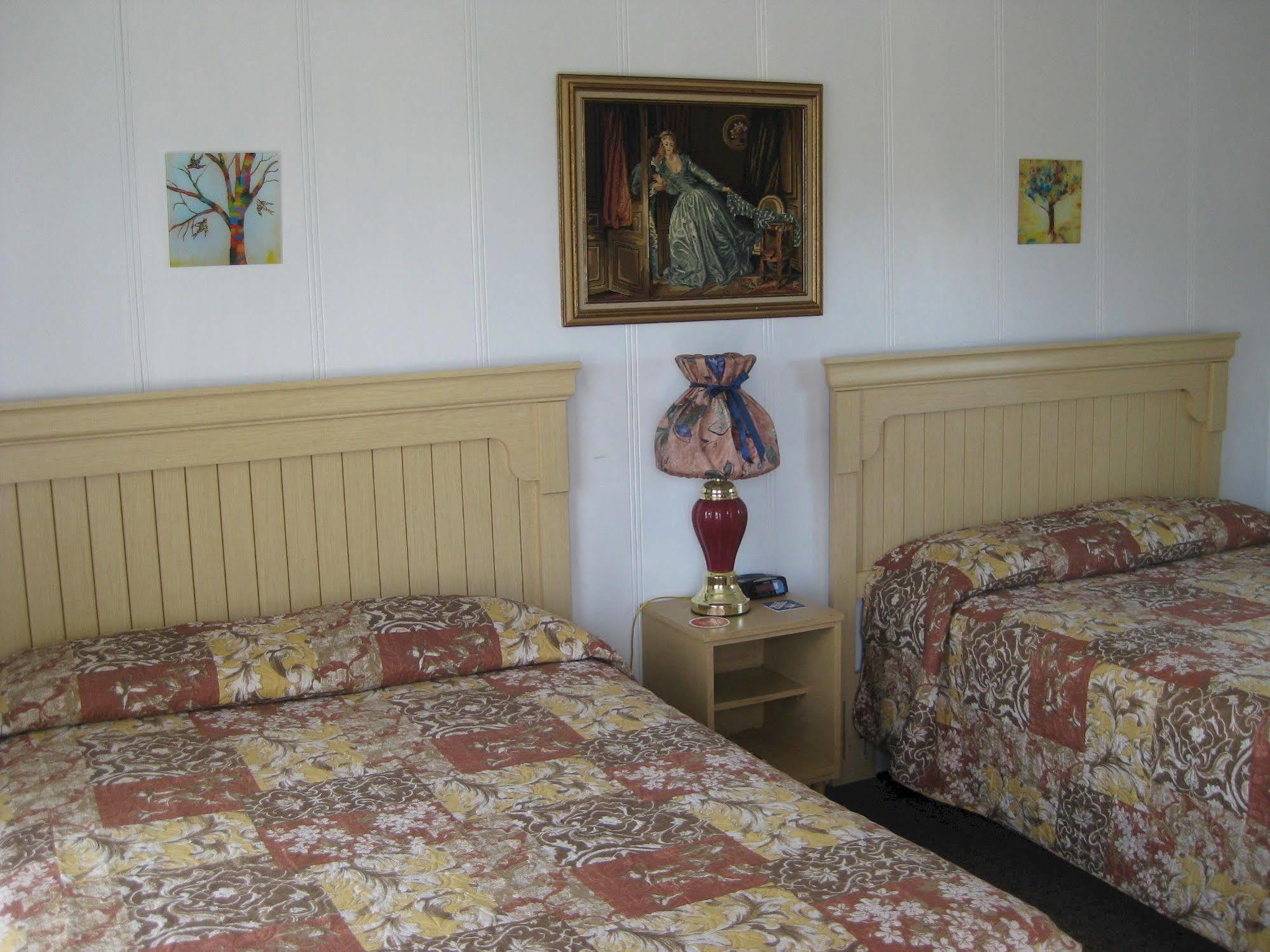 Restaurant-Motel L'Etoile Du Nord Pointe a la Fregate Екстериор снимка